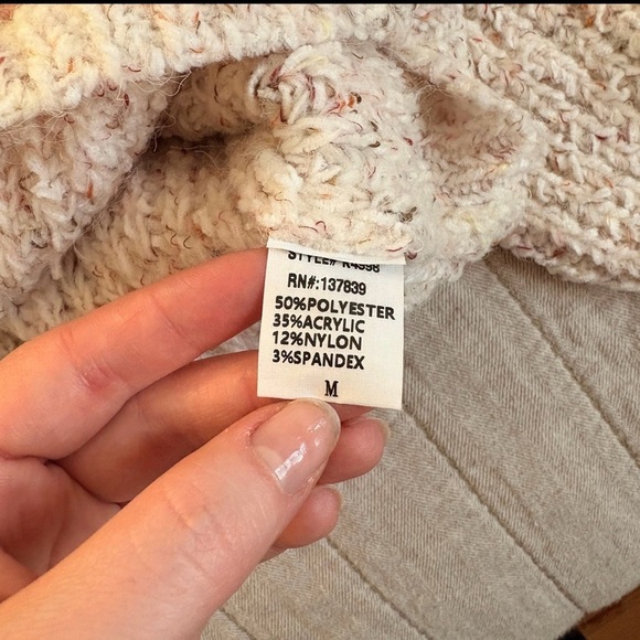 Floral Crochet Cardigan Medium Tan and Mauve - Picture 6 of 6